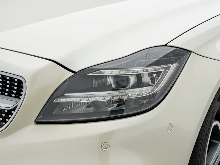 Mercedes-Benz CLS — миниатюра 16