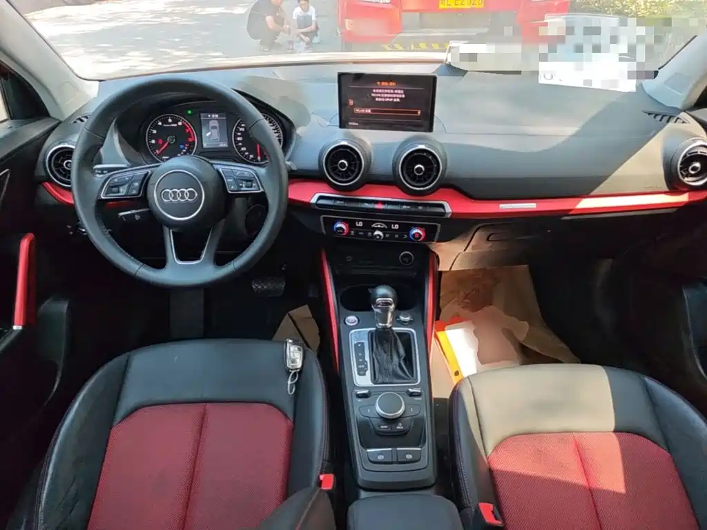 Audi Q2L — миниатюра 10