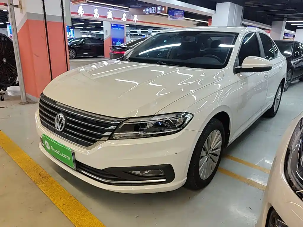 Volkswagen Lavida — миниатюра 2