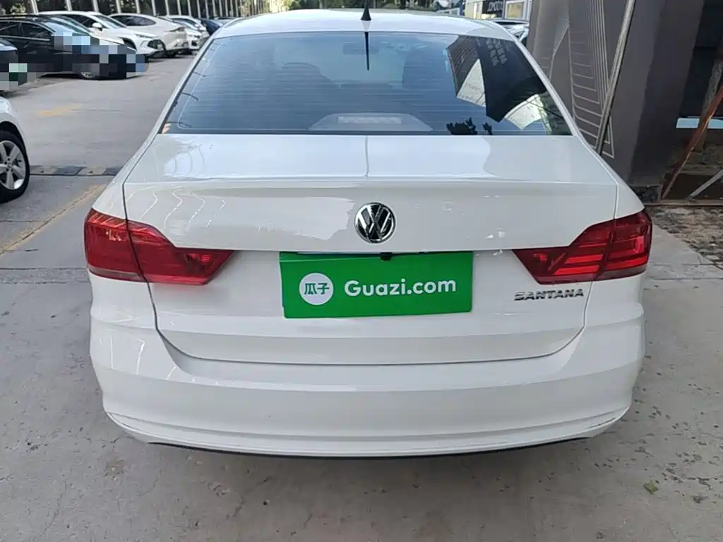 Volkswagen Santana — миниатюра 6