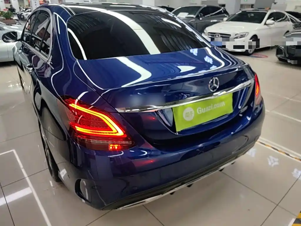 Mercedes-Benz C-Class — миниатюра 5