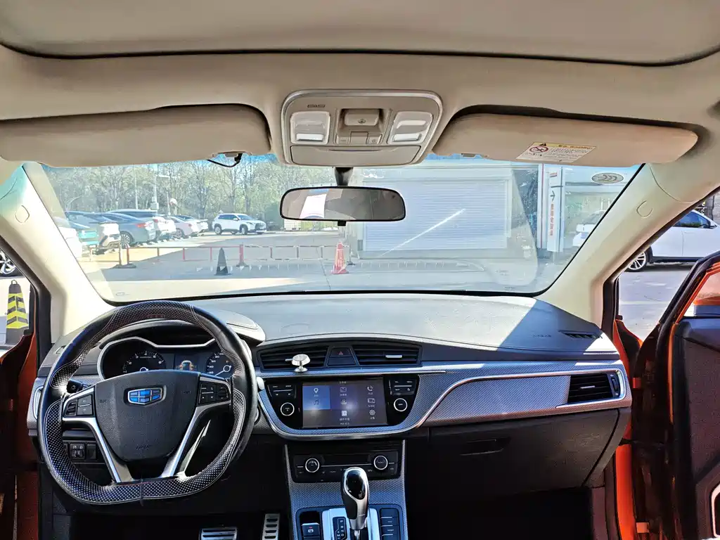 Geely Emgrand GS — миниатюра 12