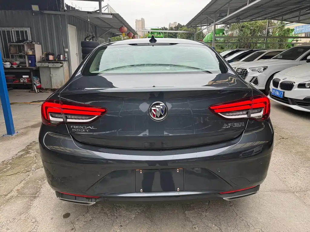 Buick Regal — миниатюра 4