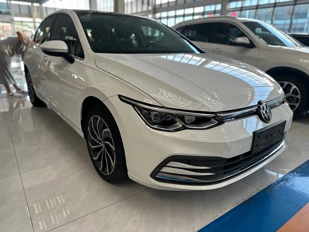 Volkswagen Golf — миниатюра 3