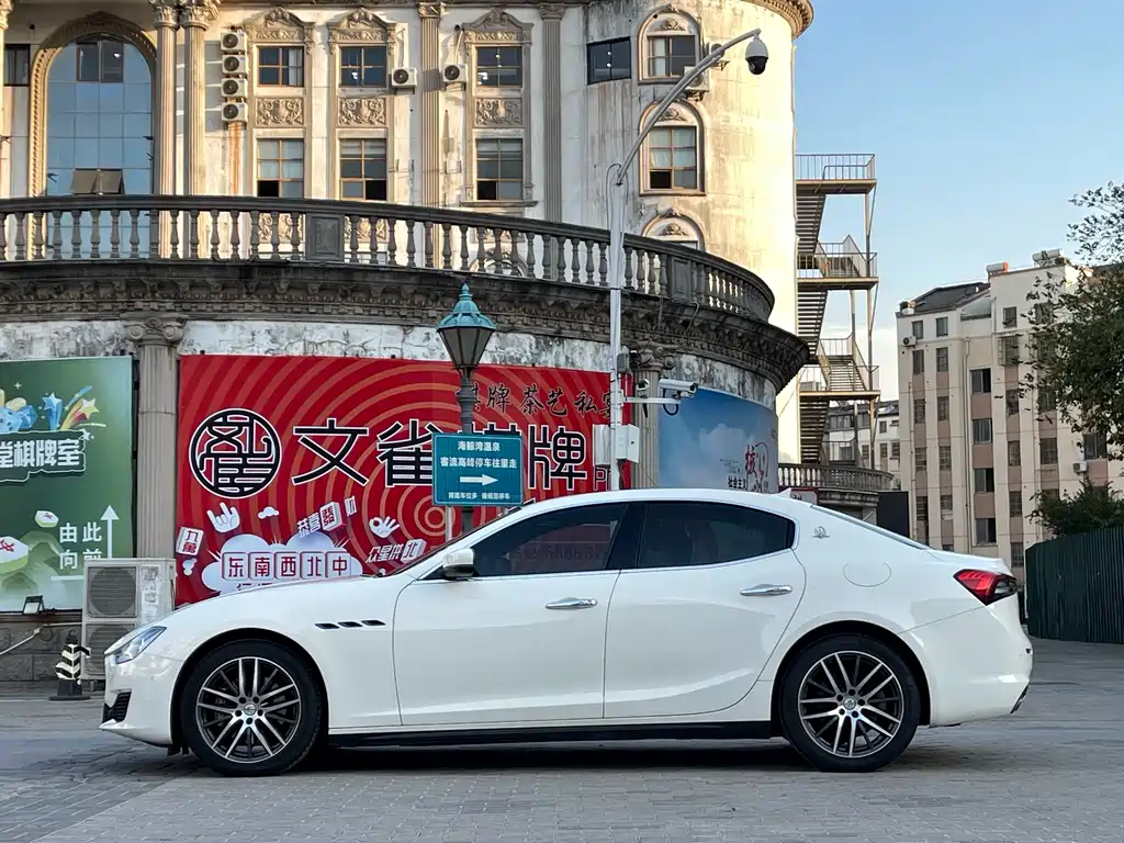 Maserati Ghibli 2021 2.0T