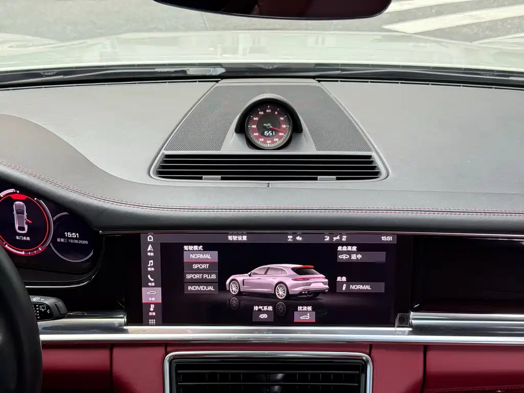 Porsche Panamera — миниатюра 11