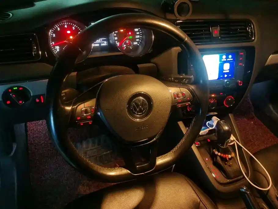 Volkswagen Sagitar — миниатюра 15