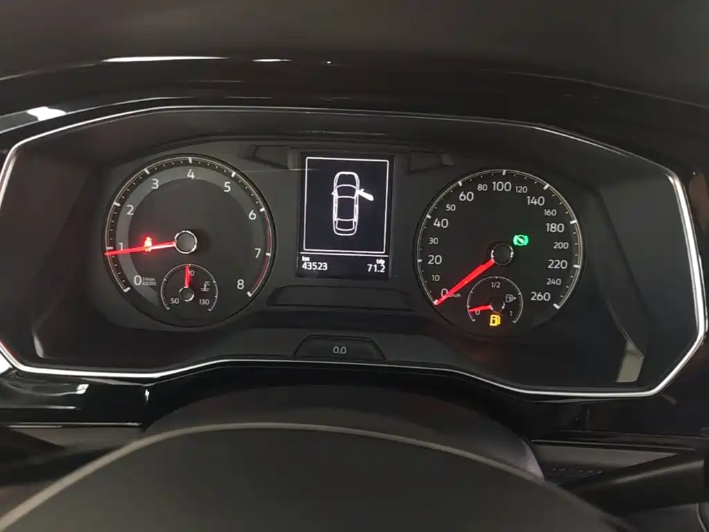 Volkswagen Sagitar — миниатюра 12