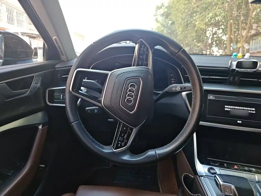 Audi A6L — миниатюра 3