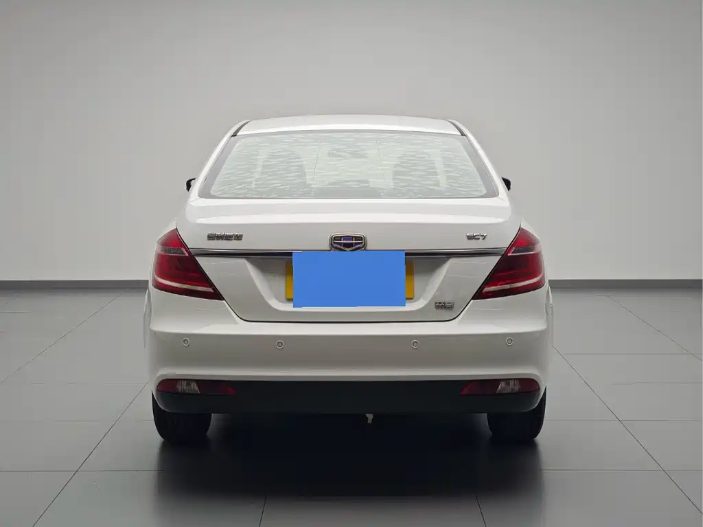 Geely Emgrand — миниатюра 5