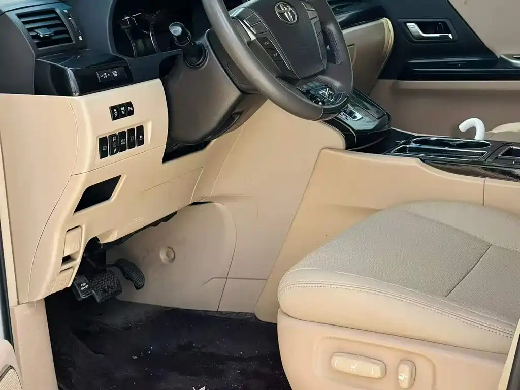 Toyota Alphard 2012 3.5L Luxury
