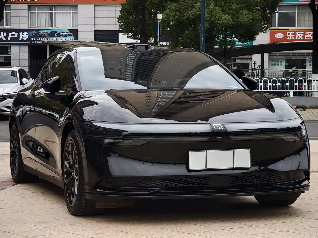 ZEEKR EXTREME KRYPTON 007