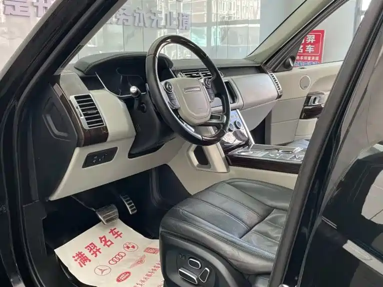 Land Rover Range Rover — миниатюра 10
