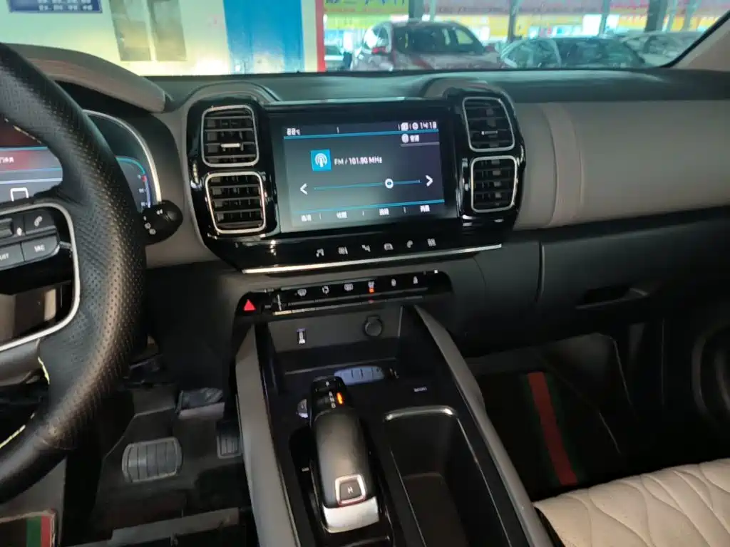Citroen C5 AIRCROSS — миниатюра 13