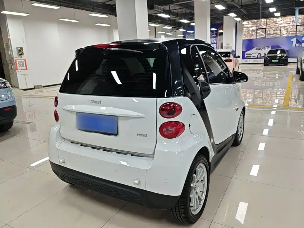 smart Smart Fortwo — миниатюра 7