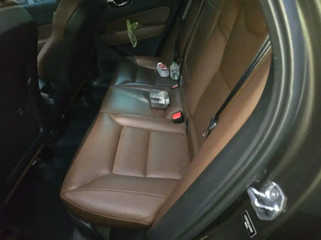 Volvo XC60 — миниатюра 18