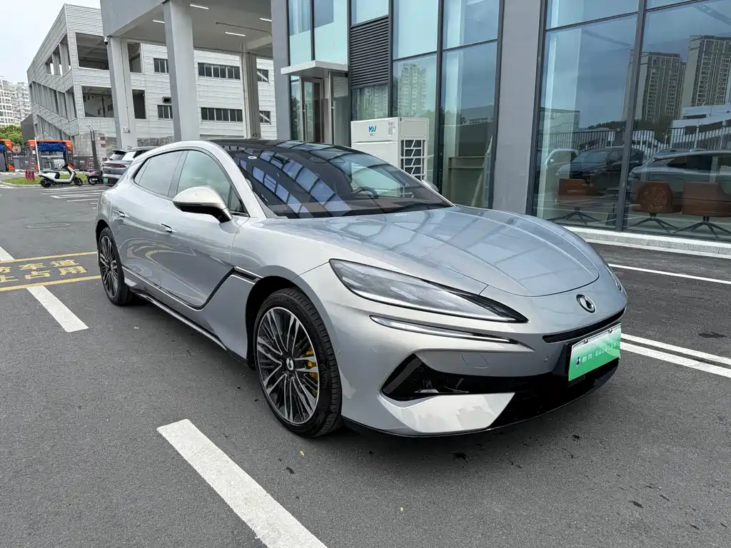 Denza Denza Z9GT — миниатюра 3