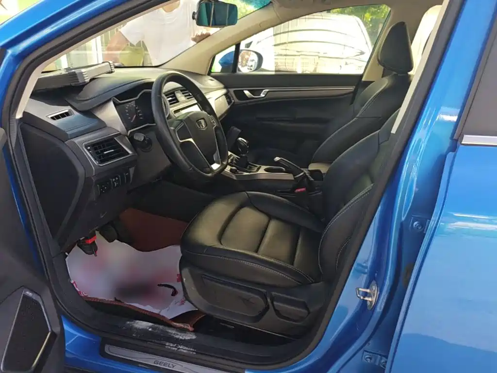 Geely Emgrand GS — миниатюра 15