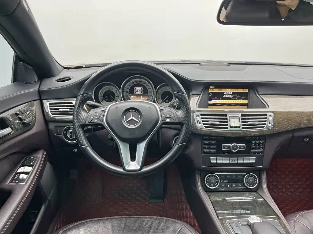 Mercedes-Benz CLS — миниатюра 15