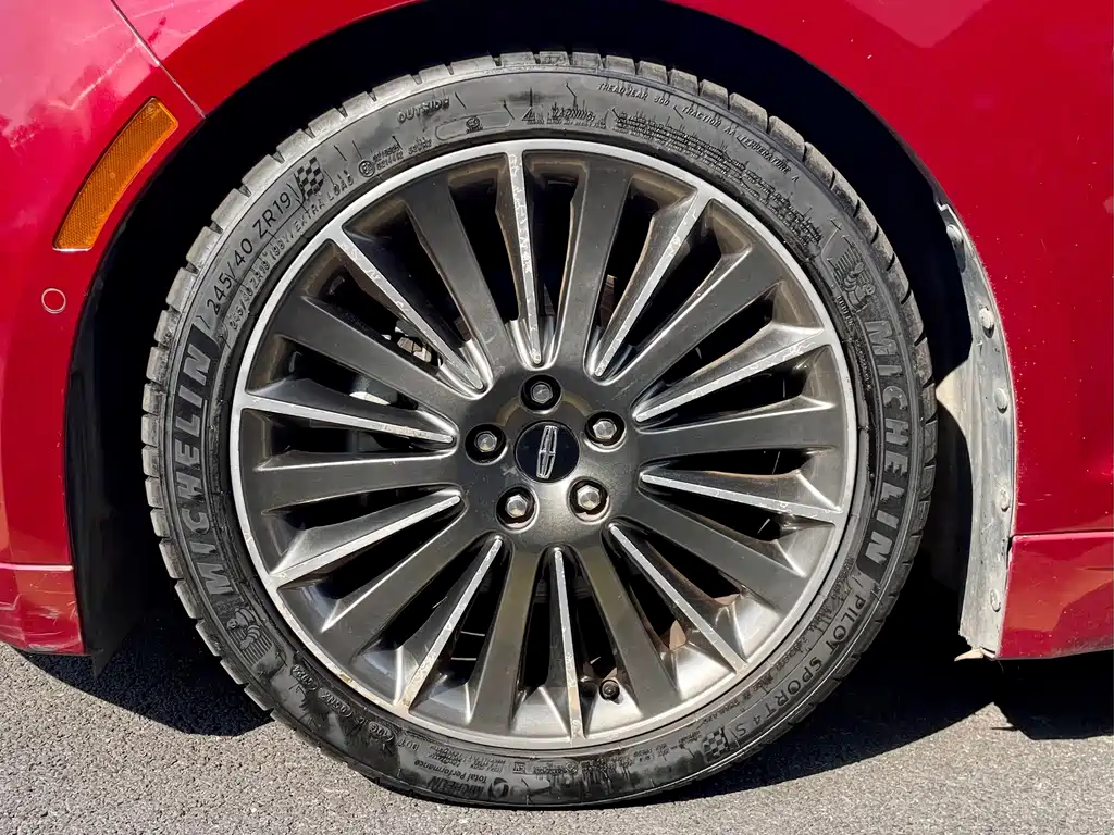 Lincoln MKZ — миниатюра 5