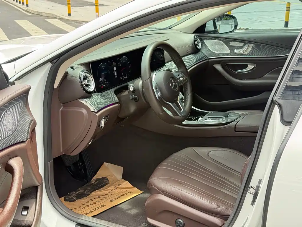 Mercedes-Benz CLS — миниатюра 4