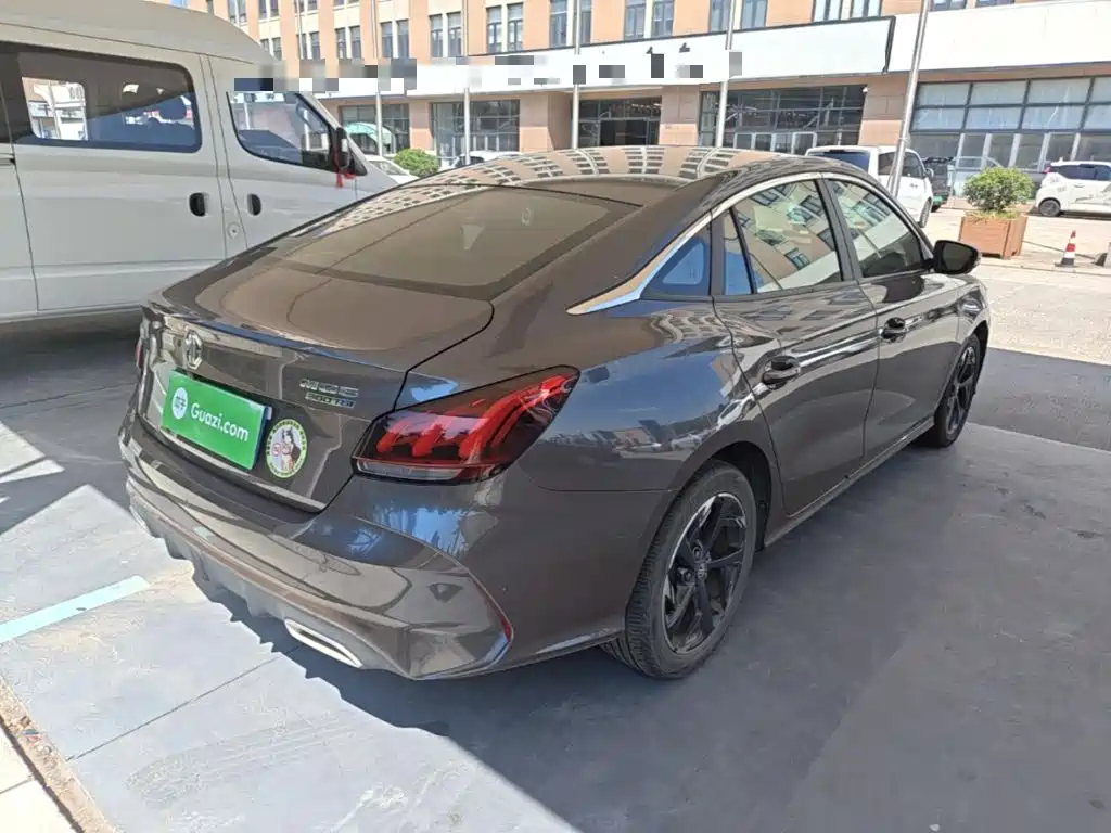 MG MG5 — миниатюра 7