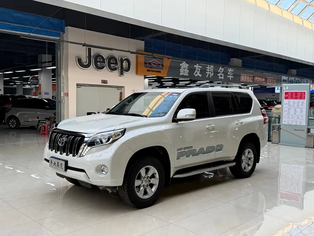 TOYOTA PRADO