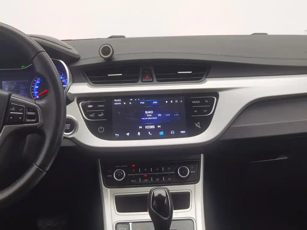 Geely Vision — миниатюра 12
