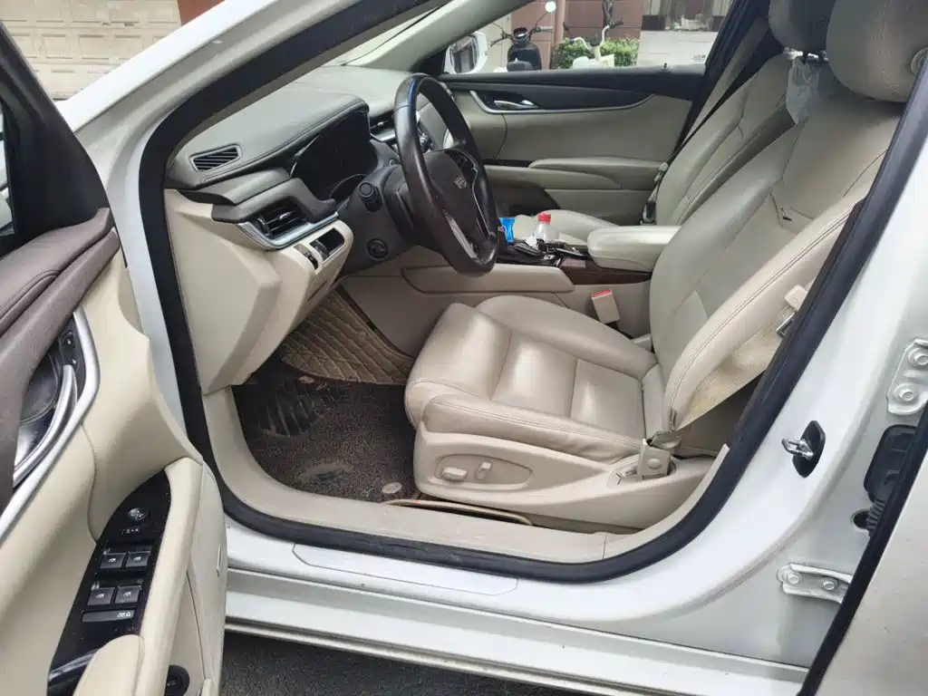 Cadillac XTS — миниатюра 12