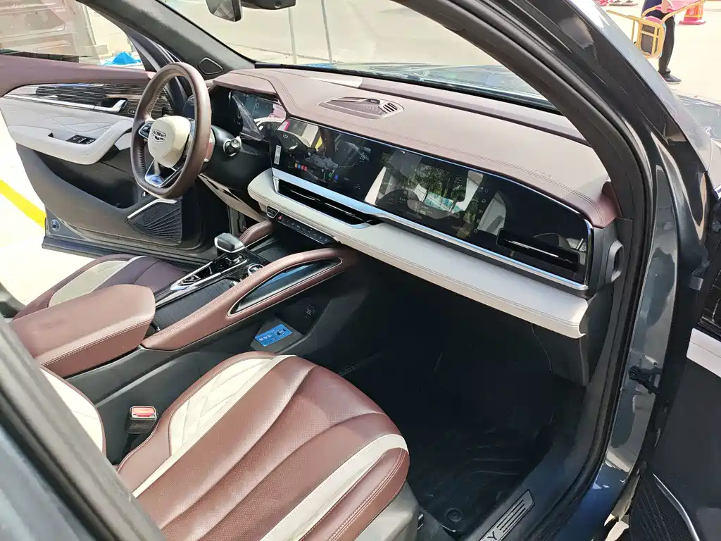 Geely Xingyue L — миниатюра 14
