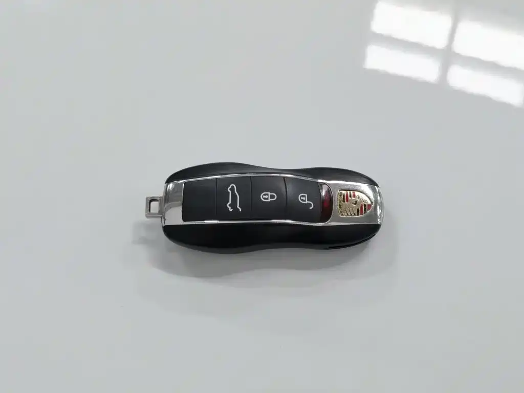 Porsche Macan — миниатюра 19