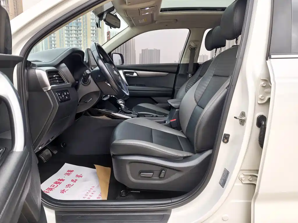 Kia Sportage — миниатюра 11