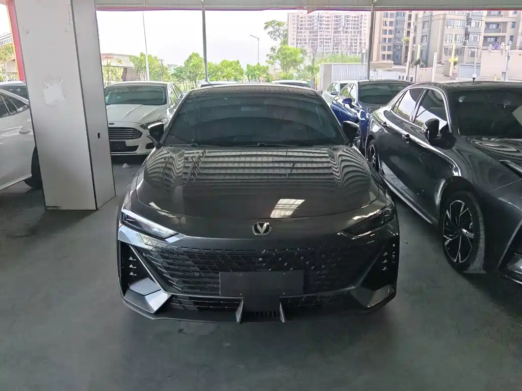 Changan UNI-V — миниатюра 2