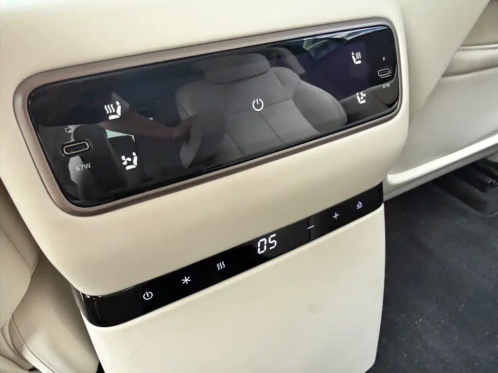 Li Auto Li i8 — миниатюра 11