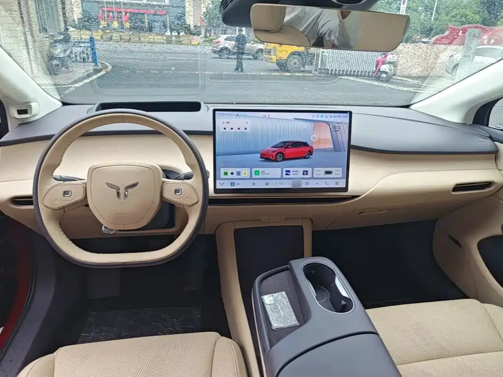 Hongqi Hongqi Tiangong 05 — миниатюра 10