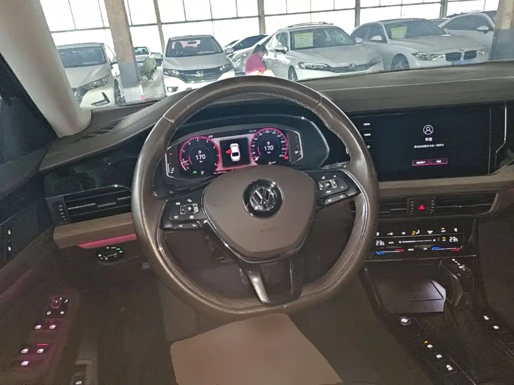 Volkswagen Passat — миниатюра 11