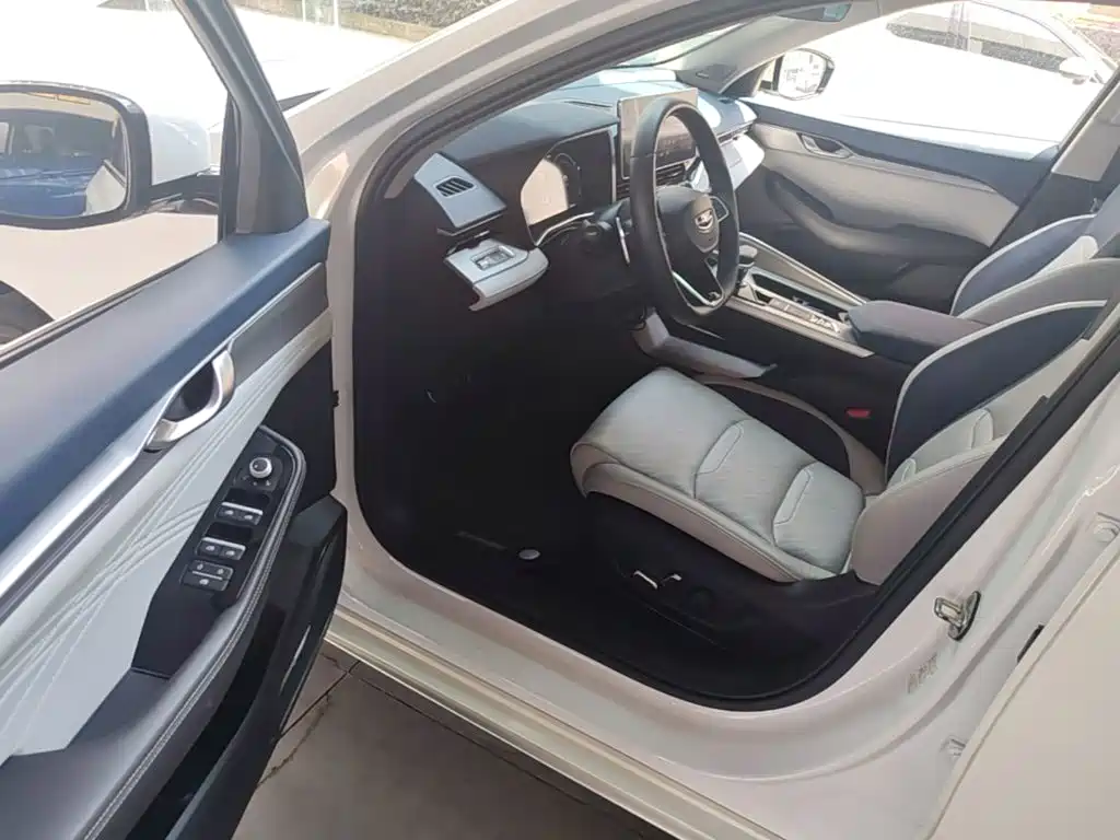 Geely Xingrui — миниатюра 16