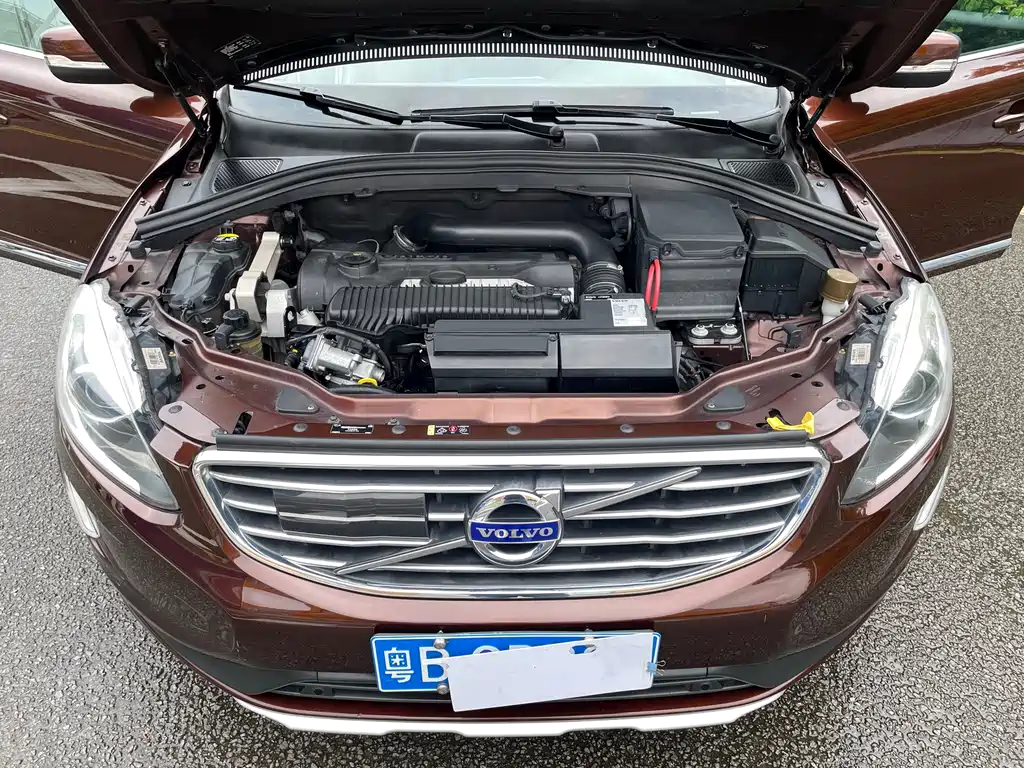 Volvo XC60 — миниатюра 5