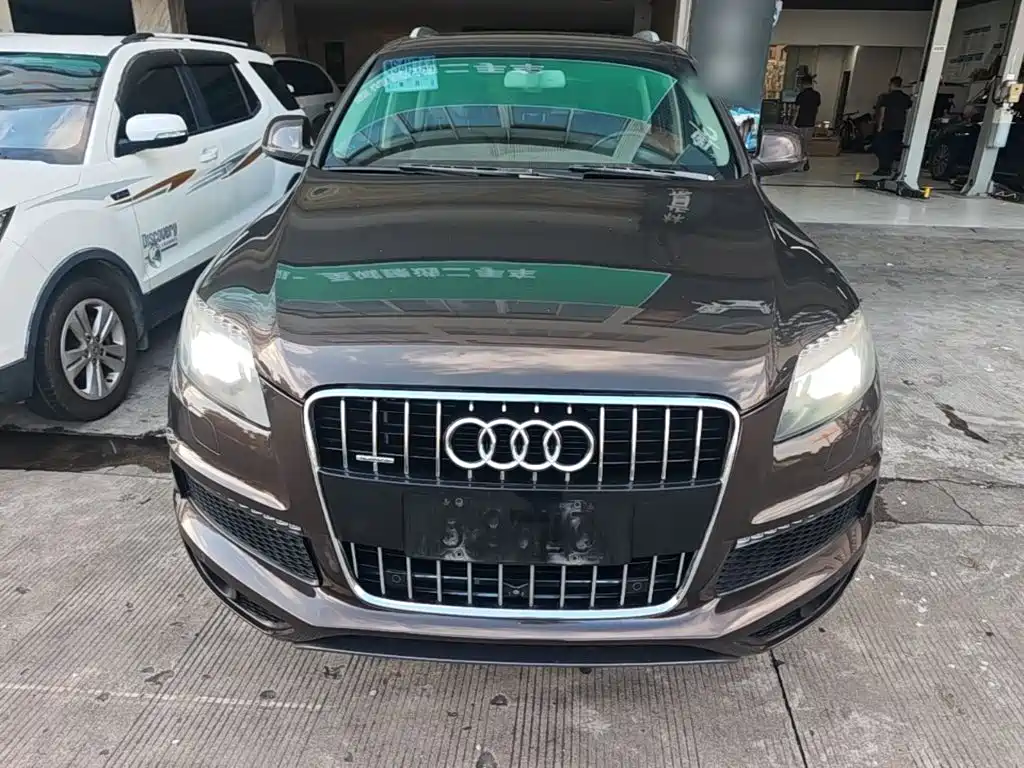 Audi Q7 — миниатюра 3