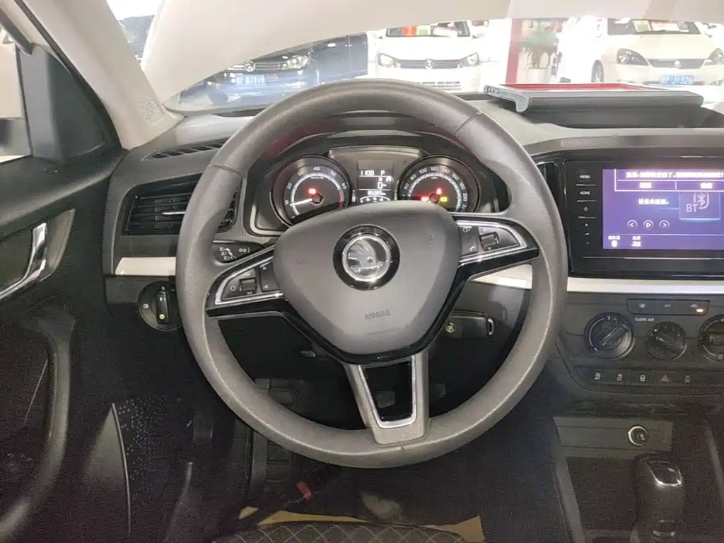 Skoda Kamiq — миниатюра 11