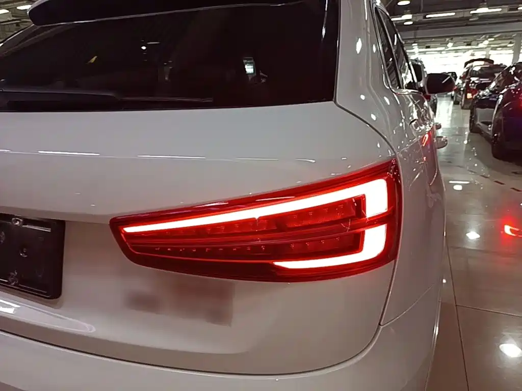 Audi Q3 — миниатюра 8