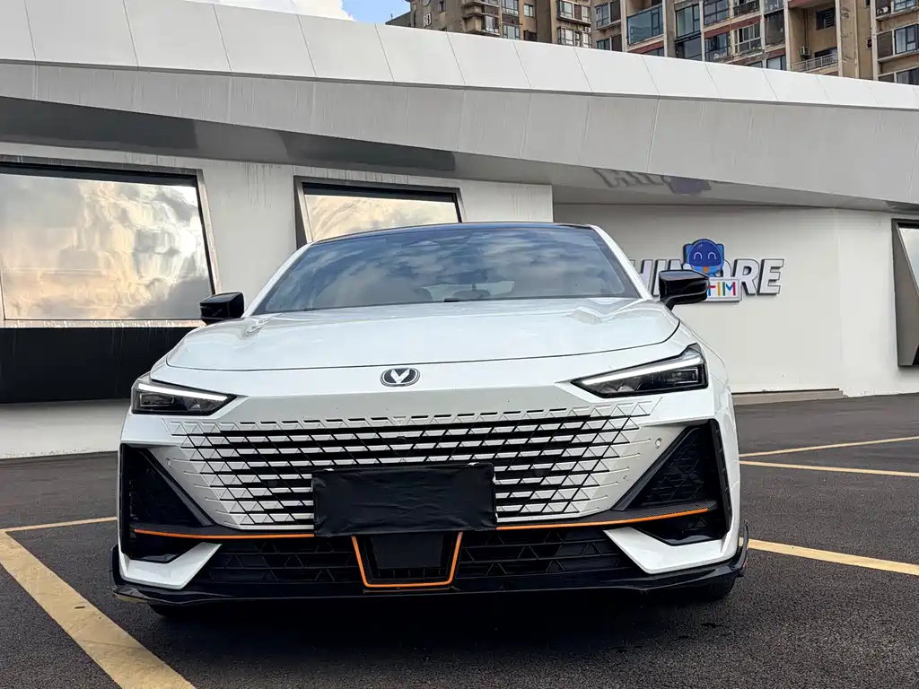 Changan UNI-V — миниатюра 2