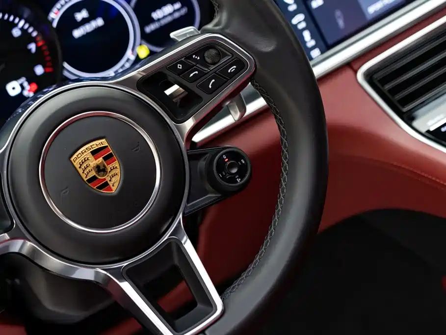 Porsche Panamera — миниатюра 22