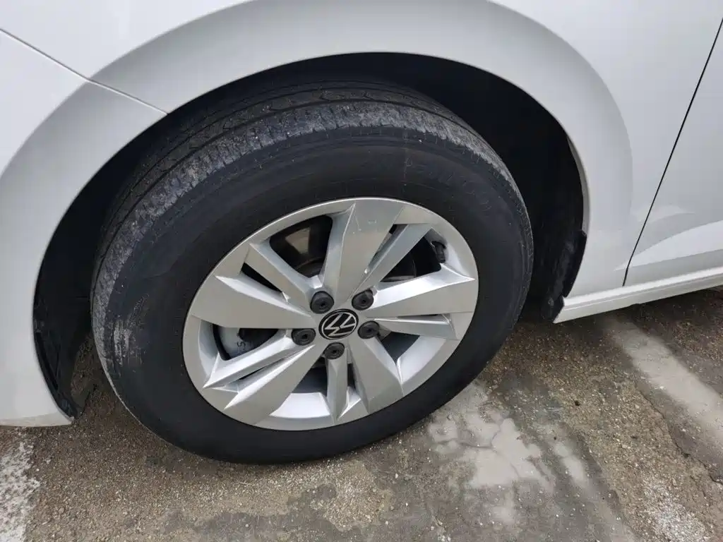 Volkswagen Polo — миниатюра 25