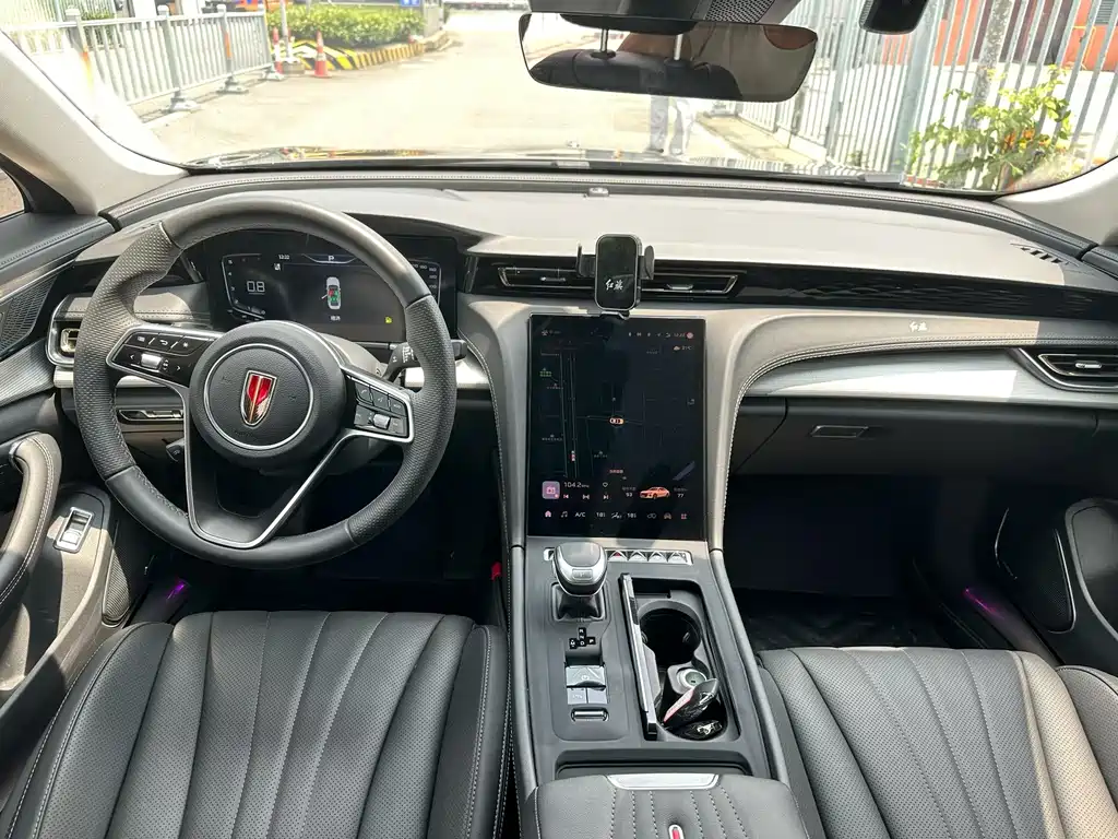 Hongqi Hongqi H5 — миниатюра 4