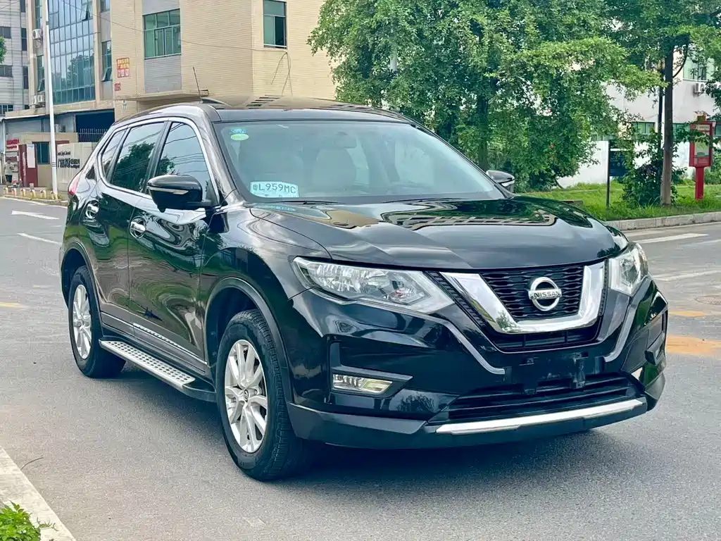 Nissan X-Trail — миниатюра 3