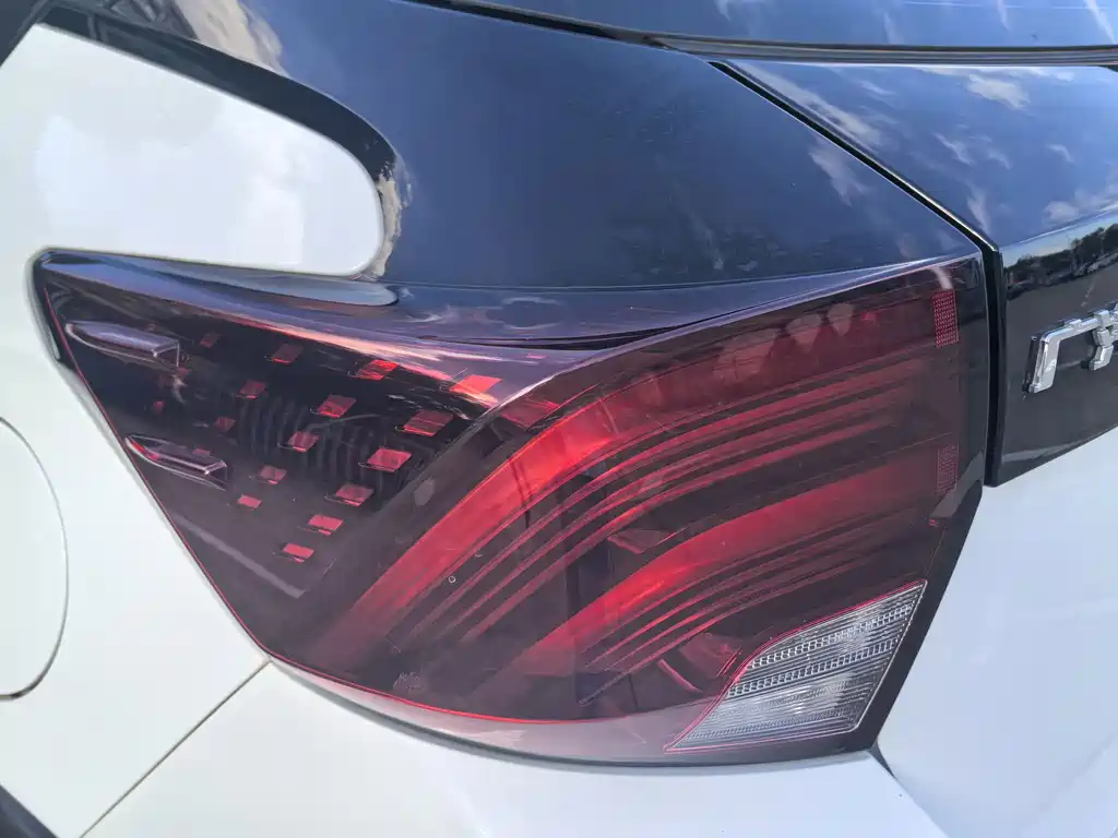 Toyota Yaris L — миниатюра 29