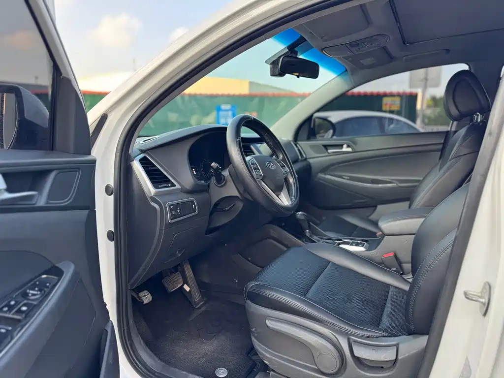 Hyundai Tucson — миниатюра 4