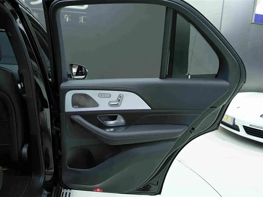 Mercedes-Benz GLE AMG — миниатюра 22