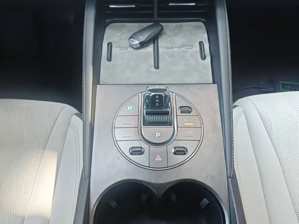 BYD Seal 06 — миниатюра 14